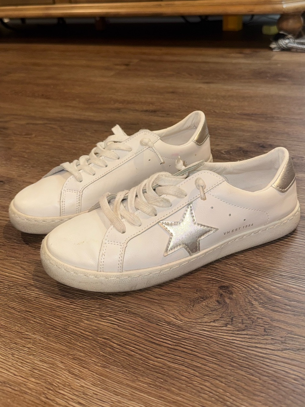 White Sneakers with Silver Star Accent - Women's Casual Fashion